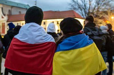 Петр Мюллер - Беженцы в Польше – украинцам больше не будут оказывать помощь в следующем году - apostrophe.ua - Украина - Польша
