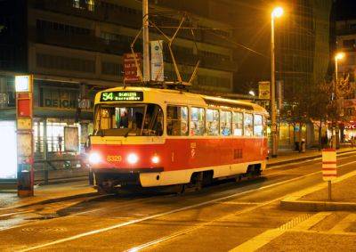 В апреле в Праге изменится нумерация ночных автобусов и трамваев - vinegret.cz - Чехия - Прага - Среднечешский край