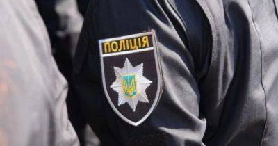 В Одессе 18-летняя девушка избила и покусала полицейскую, прибывшую по вызову о домашнем насилии - dsnews.ua - Украина - Одесса