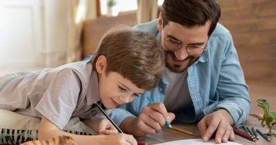 Ход за отцами. Ученые назвали простой способ помочь детям лучше учиться в школе - focus.ua - Украина - Англия