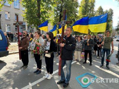 В Харькове простились с волонтерами, которых убила ракета рф в Купянске - objectiv.tv - Купянск - Харьков - Волчанск - район Купянский