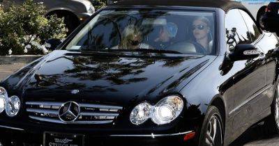 Бритни Спирс - Кевин Федерлайн - Mercedes - Любимец папарацци: на продажу выставили скандально известное авто Бритни Спирс (видео) - focus.ua - США - Украина - шт. Иллинойс