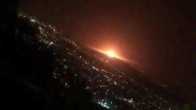 СМИ: в районе ракетной базы в Иране произошел мощный взрыв - vesty.co.il - США - Израиль - Иран - Тегеран