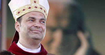 В гей-оргиях обвиняют епископа: громкий секс-скандал в приходе в Польше получил продолжение - focus.ua - Украина - Польша - Ватикан
