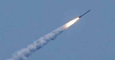 Виталий Ким - Россияне утром ударили по Николаеву ракетой, вспыхнул пожар - dsnews.ua - Россия - Украина - Николаев