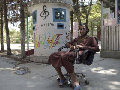 В Афганистане полиция морали арестовала шесть человек, которые якобы играли на музыкальных инструментах - unn.com.ua - Украина - Киев - Афганистан