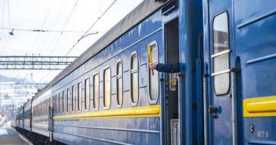Из-за ночных атак задерживается ряд пассажирских поездов - dsnews.ua - Россия - Украина