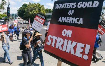 Забастовка сценаристов обошлась Калифорнии почти в 5 млрд долларов - korrespondent.net - США - Украина - шт. Калифорния