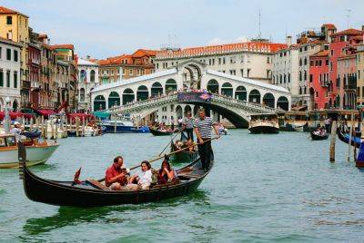 Венеция начнет брать с туристов-однодневок плату за вход в центр города - vinegret.cz - Чехия