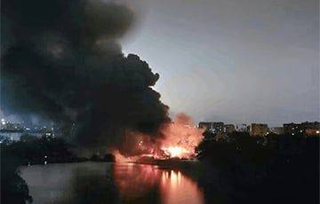 Мощный пожар в Москве: горит Федеральная таможенная служба - charter97.org - Москва - Белоруссия