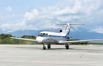 Российская авиакомпания купила в Минске самолет, но что-то пошло не по плану - charter97.org - Белоруссия - Минск - Магадан