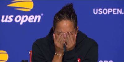 Арин Соболенко - Мэдисон Киз - Американская теннисистка расплакалась после обидного поражения от белоруски в полуфинале US Open — видео - nv.ua - США - Украина