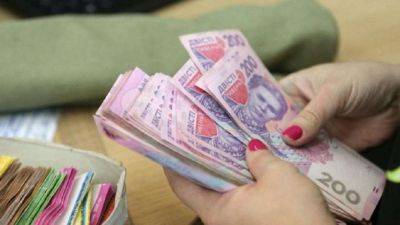 Средняя зарплата в Украине выросла: кто получает больше - politeka.net - Украина