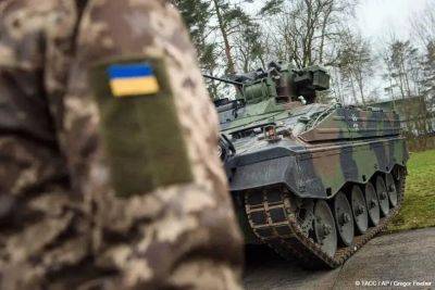 Литовские военные отбыли в еще одну миссию по подготовке украинцев в Великобритании - obzor.lt - Россия - Украина - Англия - Литва - Ес