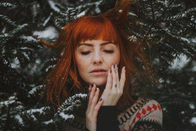 Как ухаживать за кожей лица и рук зимой, чтобы не сохла и не трескалась - apostrophe.ua - Украина