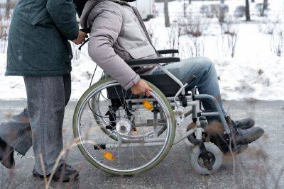 Пенсии в Украине - какая сумма выплат военным в связи с инвалидностью - apostrophe.ua - Украина
