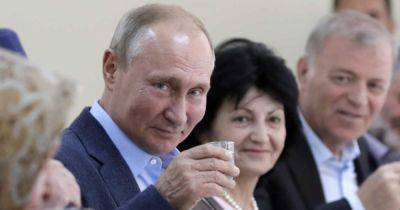 Владимир Путин - Впервые за десять лет: в России зафиксировали рост числа алкоголиков - dsnews.ua - Россия - Украина