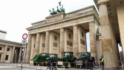 Многотысячный протест немецких фермеров в центре Берлина - ru.euronews.com - Германия - Берлин - Ес