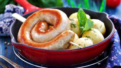 Теперь вы будете хвастаться этим рецептом: готовим домашнюю куриную колбасу со свининой и сыром - hyser.com.ua - Украина