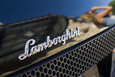 В 2023 году продажи Lamborghini впервые превысили 10 тысяч авто. Где покупали больше всего - minfin.com.ua - Китай - Южная Корея - США - Украина - Англия - Швейцария - Италия - Австралия - Германия - Франция - Япония - Индия - Канада - Монако - Тайвань