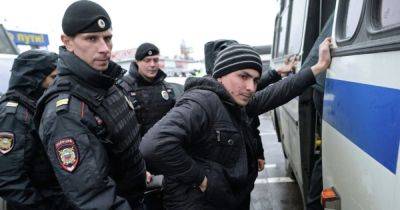 Будут депортировать: в РФ задержали тысячи мигрантов в новогоднюю ночь, — СМИ (фото) - focus.ua - Москва - Россия - Украина - Санкт-Петербург