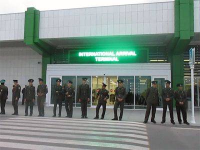 В аэропорту Ашхабада студентам-первокурсникам не разрешили вылететь в Москву - hronikatm.com - Москва - Россия - Туркмения - Ашхабад
