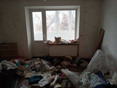 "Приехали домой, а там сюрприз": В сети показали фото "освобожденной" от мебели квартиры в Лисичанске - vchaspik.ua - Украина - Лисичанск