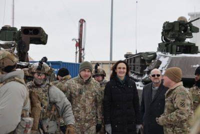 Виктория Чмилите-Нильсен - Спикер Сейма Литвы посетила в Пабраде военных США, обсудила планы боевой подготовки - obzor.lt - США - Литва - Европа