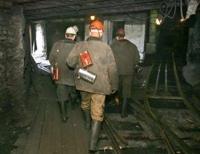 Средства от добычи исчезли: на оккупированной Луганщине растет задолженность по зарплатам шахтеров - vchaspik.ua - Россия - Украина - ЛНР