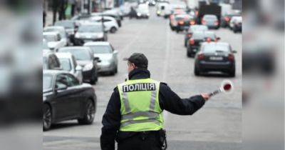 Porsche - Затеряться в потоке машин не получится: на какие автомобили сразу обращают внимание патрульные полицейские - fakty.ua - Украина