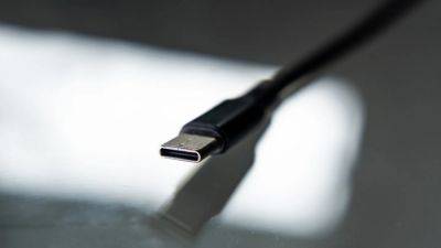 TravisMacrif - Великобритания рассматривает возможность сделать USB-C общепринятым стандартом зарядки вслед за ЕС - habr.com - Англия - Индия - Ес