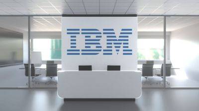 TravisMacrif - IBM потребовала от сотрудников появляться в офисе минимум три дня в неделю - habr.com - США