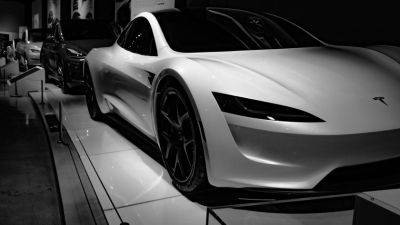 Илон Маск - Tesla хочет начать выпуск электромобилей Roadster уже в этом году - gagadget.com - Reuters
