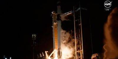 Илон Маск - Александр Гребенкин - SpaceX запустила к МКС корабль Crew Dragon с российским космонавтом на борту - tech.onliner.by