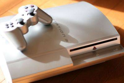 maybeelf - Для PS3 выпустили обновление спустя 18 лет после выхода консоли - habr.com