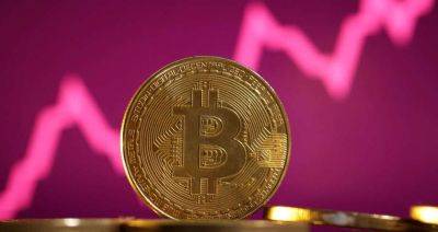 Bitcoin - Bitcoin достигнул нового рекорда, превысив $70,000 - gagadget.com - Reuters