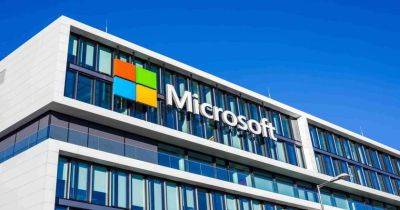 Брэд Смит - Microsoft инвестирует 1,5 миллиарда долларов в эмиратскую компанию, занимающуюся ИИ - gagadget.com - Китай - США - Вашингтон - Эмираты - Пекин - Microsoft