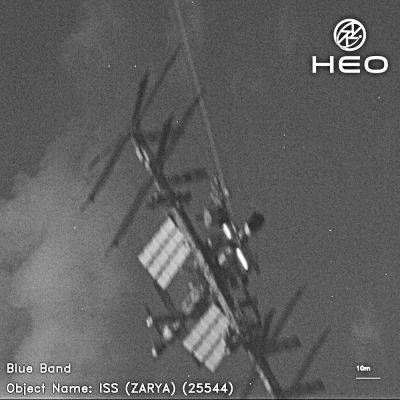 Космическая фотоохота: спутник HEO Robotics сфотографировал МКС с расстояния 69 км - universemagazine.com - Китай