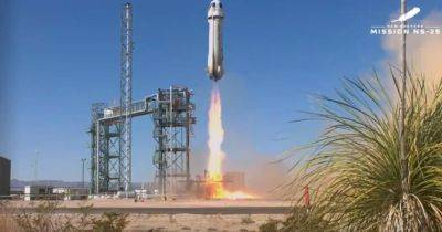 Джефф Безоса - Blue Origin отправила туристов в космос после двухлетнего перерыва: Седьмой успешный полет экипажа - gagadget.com