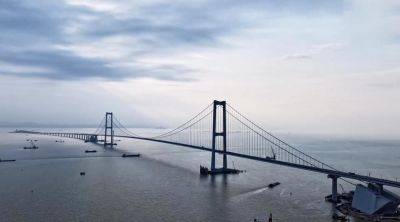 Два моста, два искусственных острова и один подводный тоннель: в Китае открыли магистраль Шэньчжэнь-Чжуншань за $1.5 млрд, её строили 7 лет - gagadget.com - Китай - Шэньчжэнь