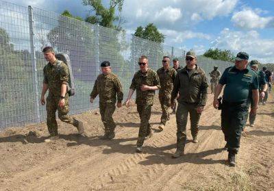 Четыре страны НАТО требуют создать линию обороны вдоль границы с Россией и Беларусью - gagadget.com - Москва - Россия - Белоруссия - Эстония - Польша - Литва - Финляндия - Латвия - Брюссель - Ес