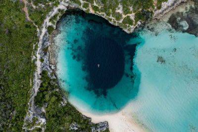 «Портал в ад — открыт». Основатель OceanGate возглавит экспедицию в неисследованную «голубую дыру» на Багамах - itc.ua - Багамы