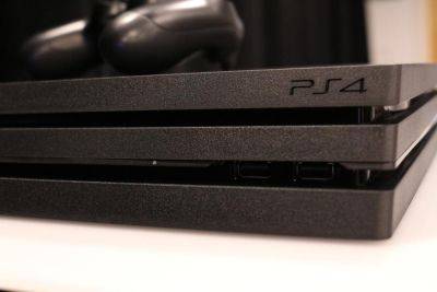 Ориентировочно половина всех игровых пользователей Sony - это владельцы PlayStation 4 - gagadget.com