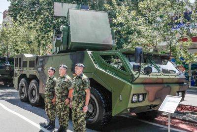 Сербия получила на вооружение китайский зенитно-ракетный комплекс HQ-17AE, он создан на базе советского ЗРК «Тор» - gagadget.com - Украина - Сербия