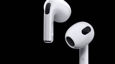 В сентябре Apple представит две версии AirPods 4 с USB-C, активным шумоподавлением и без него - gagadget.com