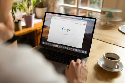 MrRjxrby - Google объявила о намерении забрать из России старые кеширующие серверы - habr.com - Россия
