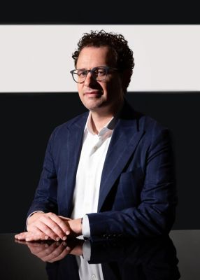 Сэм Альтман - cognitronn - OpenAI уволила сотрудника за инсайдерскую торговлю на Polymarket - habr.com