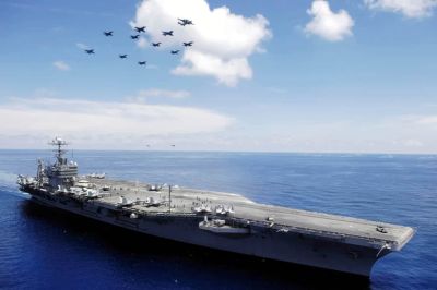 Секрет авианосца "Линкольн" – чем особенна обувь моряков - cursorinfo.co.il - США